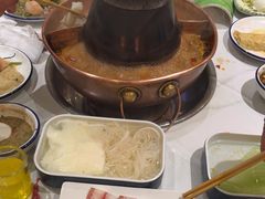 -老蜀铜火锅·酸菜脊骨·麻辣羊蝎子(热闹路店)