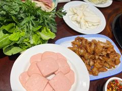 -菌之家·专业纯野生菌火锅·特色炒菌