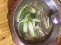 -牛羊鲜汤锅(塔公镇菜市场店)