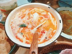 泰式传统冬阴功汤-迷你椰·泰式大排档(虹口店)