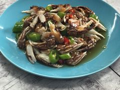 -臻鲜燕海鲜融合餐厅(金陵style店)