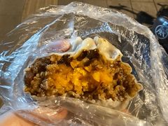 -白玉兰食品甜凤店(合生汇店)