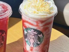 草莓轻乳酪星冰乐-星巴克(重庆新天泽国际广场店)