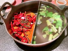 -盡膳口福跷脚牛肉火锅(晶耀前滩店)