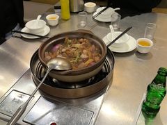 -胡须佬鸡煲四季火锅店(石厦西村直营店)