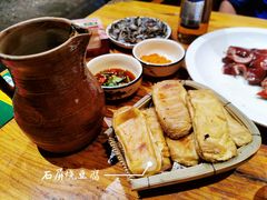 -老滇山寨•云南特色菜•地方菜•民族风情歌舞表演(金碧店)