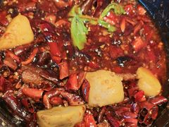 -有红鸡毛店·川菜(建设路店)