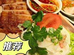 -大头虾越式风味餐厅(光明广场店)