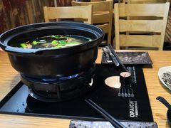 -陆记牛庄·碳锅龙虾烧烤(爱上花园店)