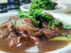 -万盛园炖肉馆(云峰店)