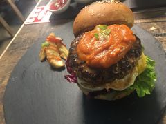 -HIGH FIVE哈福手工汉堡(桂林路店)