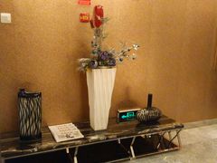 -昆明朗威酒店(昆明站火车站双桥夜市风情街店)