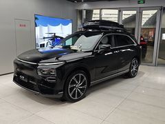 -小鹏汽车(上海静安大融城店)