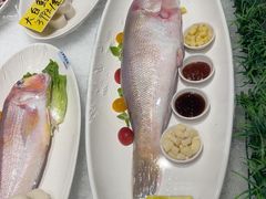 -佬太公海鸭·海鲜大排档(上海总店)