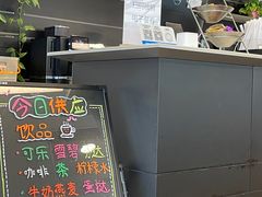 -北京国服信奥兴奥迪4S店(古城店)