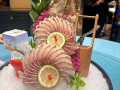 -靓海海鲜火锅(水上湖边观景店)