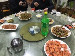 -四川小胡子海鲜(丁村万人海鲜广场店)