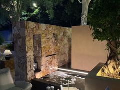 -洛缦音乐餐厅(工业展览馆万象城店)