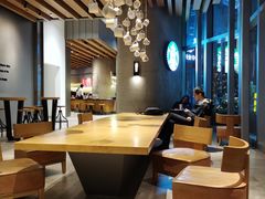 大堂-星巴克(丁香国际商业中心店)
