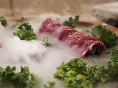 -左庭右院鲜牛肉火锅(金山万达店)