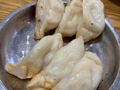 -黄阿姨锅贴大王(万航渡路店)