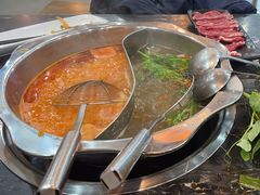 -小牛家村·贵州黄牛肉火锅(梦想小镇二分店)