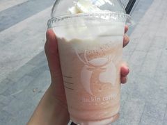 -瑞幸咖啡(中原万达店)