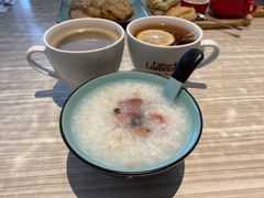 -必胜客(证大大拇指店)