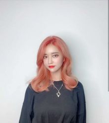 -时尚殿堂明星门店