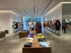 -URBAN REVIVO(西安Momopark店)