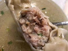 香菇肉生馄饨-顶巧鸡汤馄饨(虹口总店)