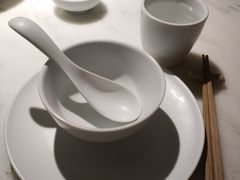 餐具摆设-初蓉丨遇见新川菜(亲贤街荣耀店)