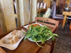 -峰瑞藏地美食·石锅鸡·牦牛肉(大昭寺品牌店)