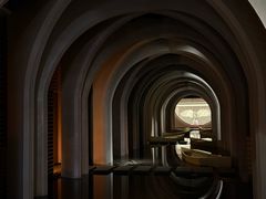 -涨巢·潮玩水疗局