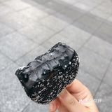 黑麻灰、肉松网红冰激凌打卡啦