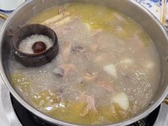 -朴小妹人参鸡汤火锅(长白山万达店)