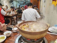 -威邵鸡煲(西华路总店)