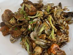 手抓海鲜-1910老鲁味海鲜·戳子肉·青岛菜(金沙滩店)