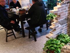 大堂-临街徽菜馆·正宗黄山味