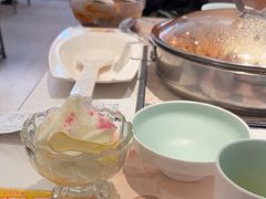 -黄记煌三汁焖锅(新佳丽江汉路店)