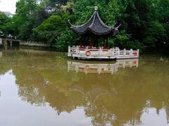 -汇龙潭