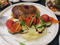 -HuaTa 花榻·花忆西葡餐厅(虹桥南丰城店)