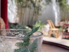 -Metal hands·铁手咖啡