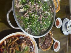 -小杨翘脚牛肉