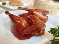 烤乳鸽-利苑酒家(金宝店)