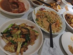 -关东小磨东北菜(漕河泾印象城店)