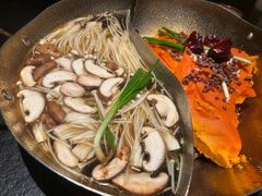-色響火锅(恒隆广场店)