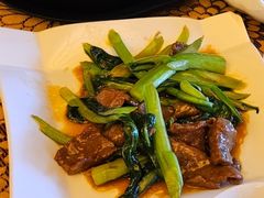 菜心炒牛柳-亚龙湾红树林度假酒店御粤阁