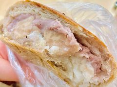 现蒸芋泥椰奶糯米-PAOPAO Bakery&Café(港汇店)