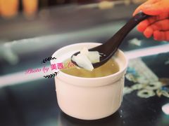 鲜百合炖雪梨-潘苏凉茶馆(康之宝超级广场店)